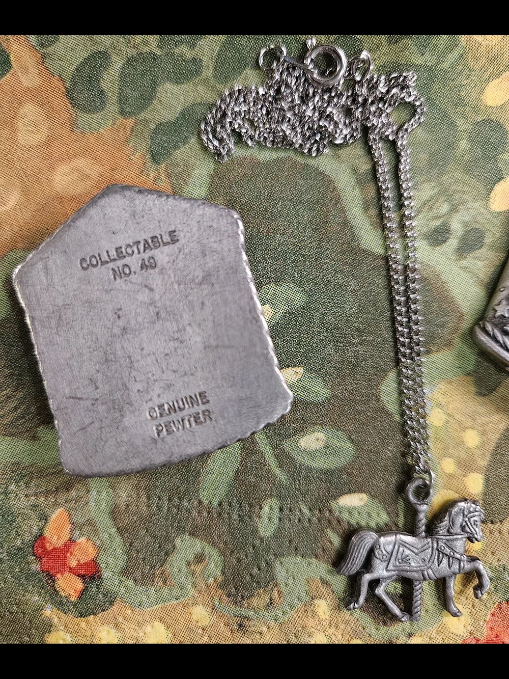 miss dee- Pewter Carousel Horse Necklace Pendant  In a Pewter Trinket Box